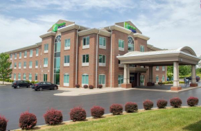 Holiday Inn Express & Suites Lexington Downtown Area-Keeneland, an IHG Hotel